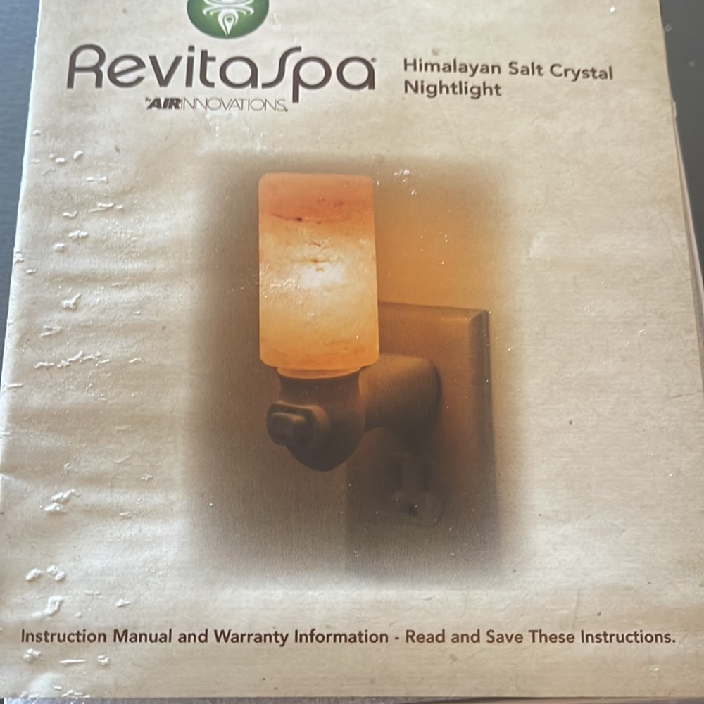 Himalayan Salt Nightlight. - Picture 6 of 10